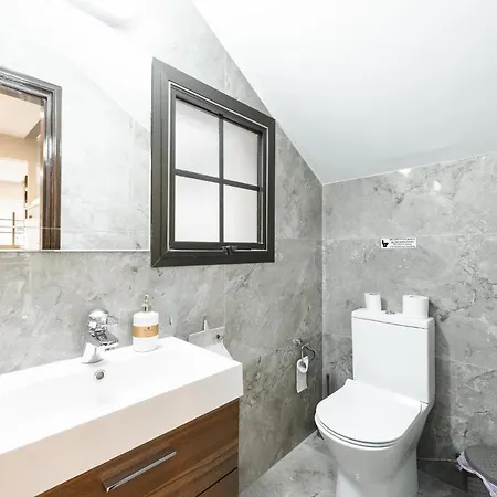 Pinecone - 3 Units דירה פלטרס