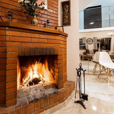 Apartamento Pinecone - 3 Units Platres