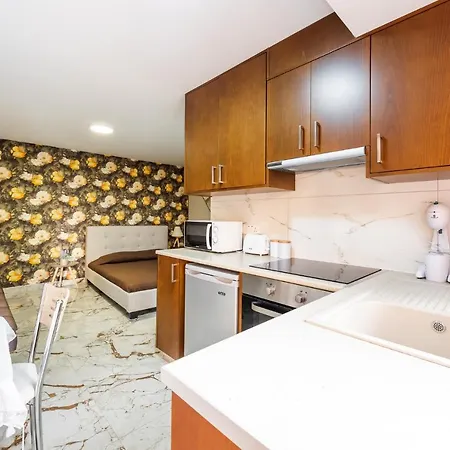 Apartment Pinecone - 3 Units Platres