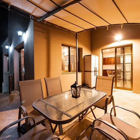 Apartamento Pinecone - 3 Units *