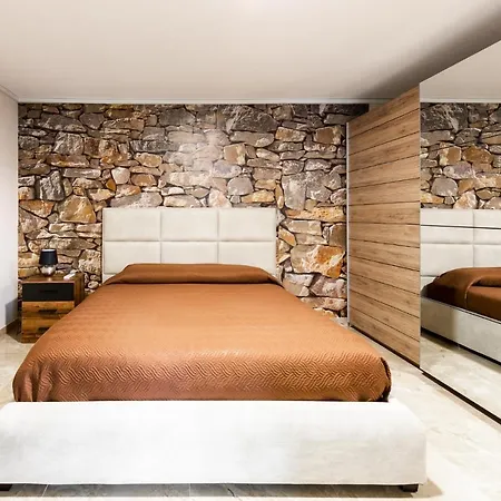 Apartamento Pinecone - 3 Units *