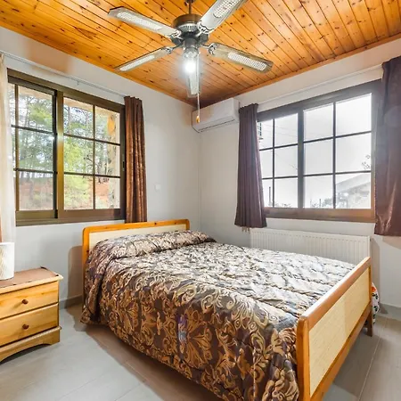 Apartment Pinecone - 3 Units *