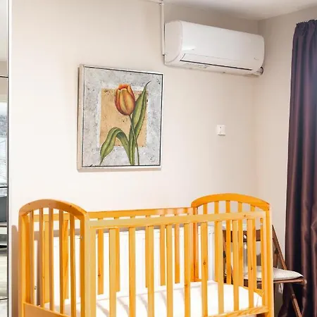 Apartamento Pinecone - 3 Units Platres