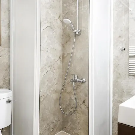 Pinecone - 3 Units Apartamento