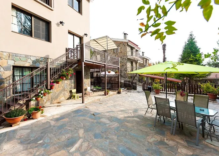 Apartament Pinecone - 3 Units Platres