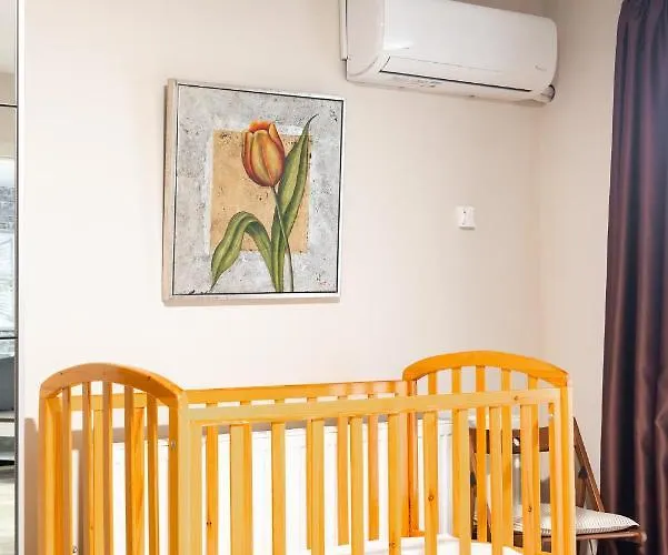 Apartament Pinecone - 3 Units Platres