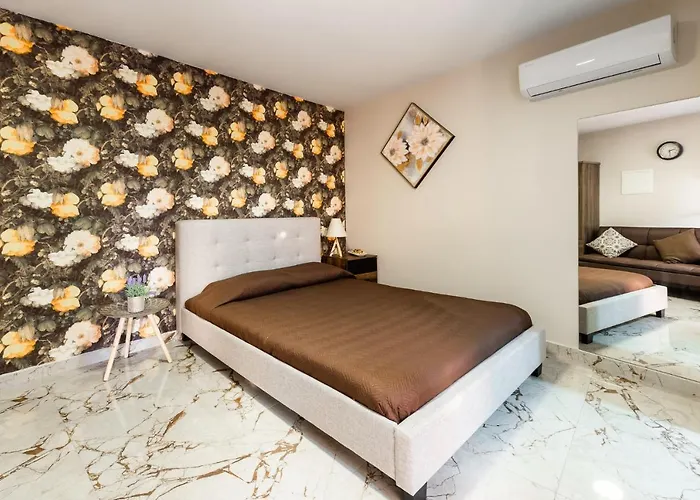 Pinecone - 3 Units Apartament *